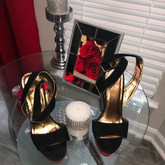 Blc/Red/Leopard High Heels - Picture 2 of 3